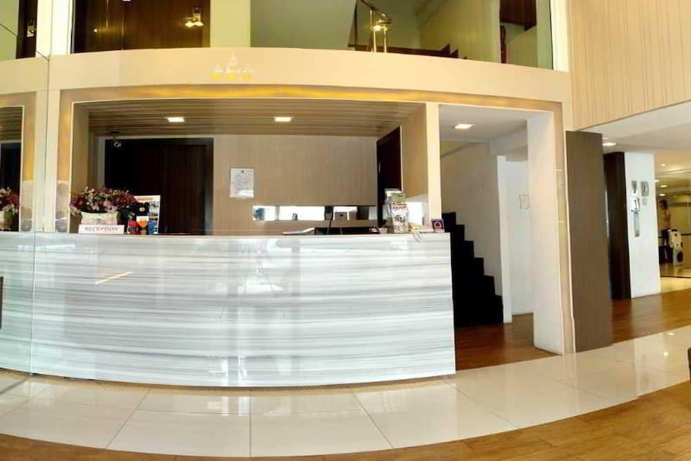 Hotel Nantra Silom Bangkok Exterior foto
