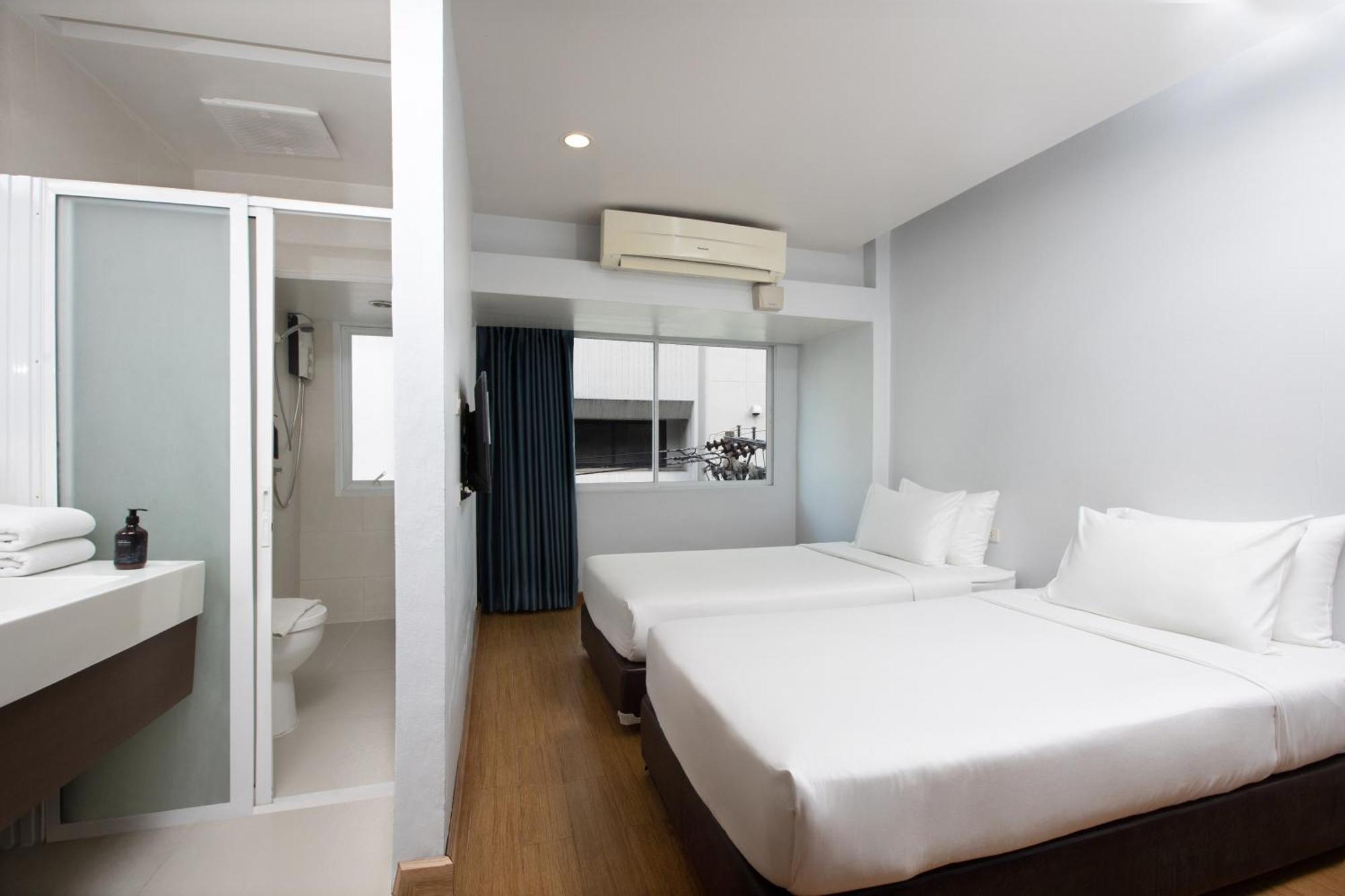 Hotel Nantra Silom Bangkok Exterior foto