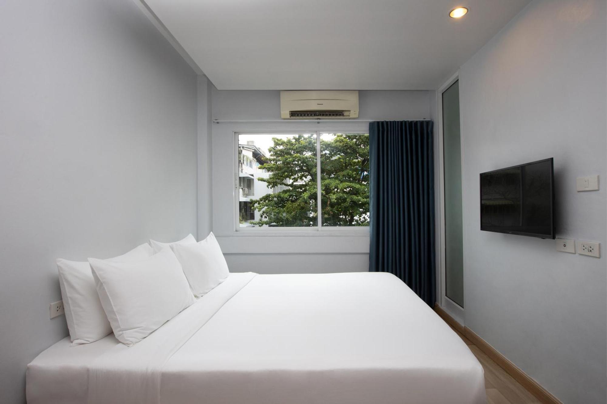 Hotel Nantra Silom Bangkok Exterior foto
