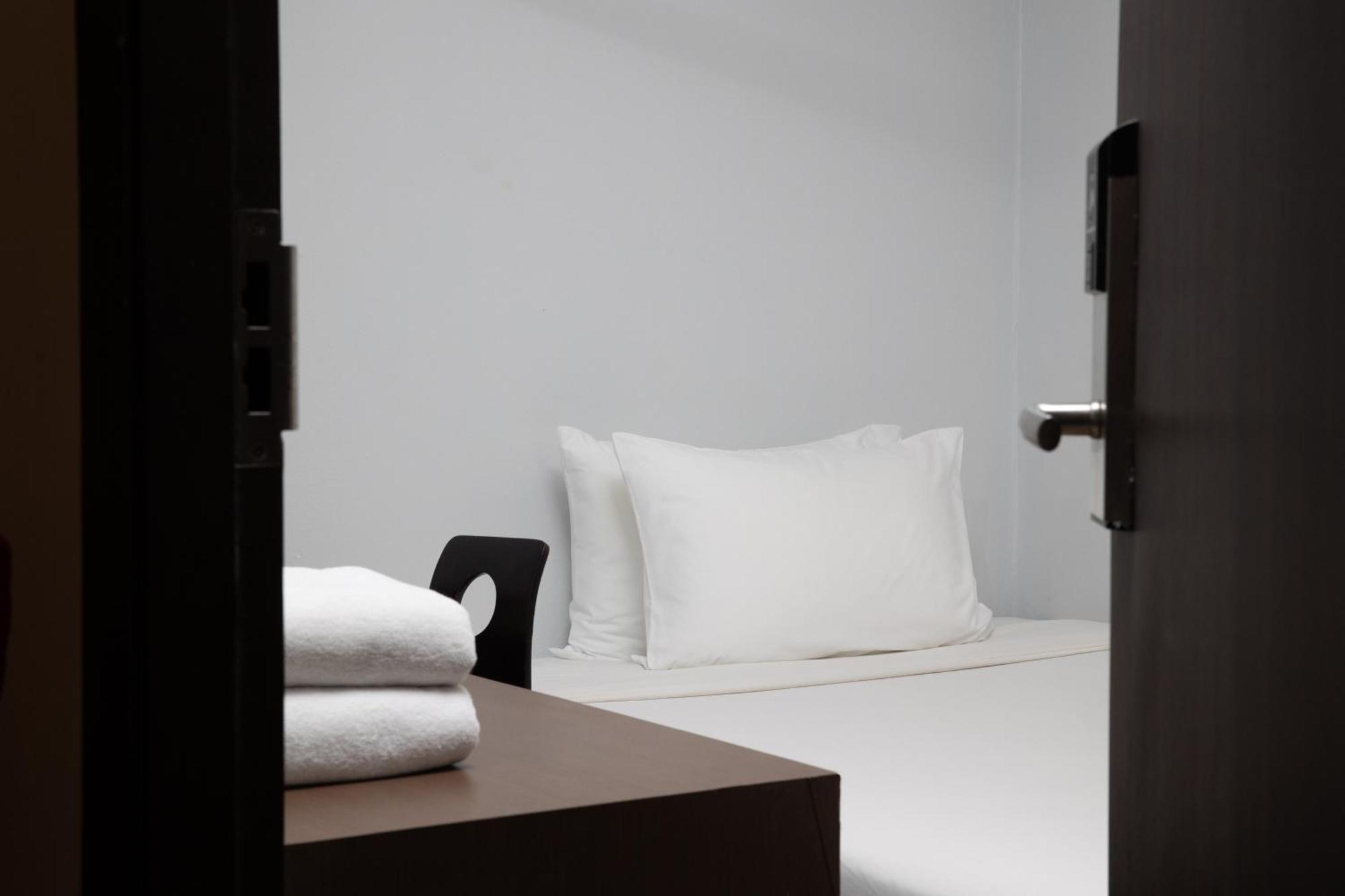 Hotel Nantra Silom Bangkok Zimmer foto