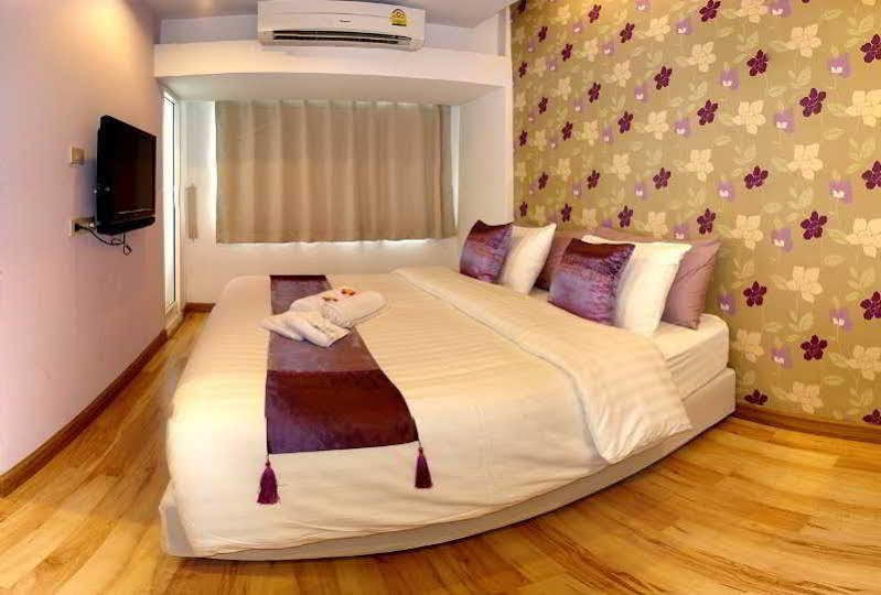 Hotel Nantra Silom Bangkok Exterior foto