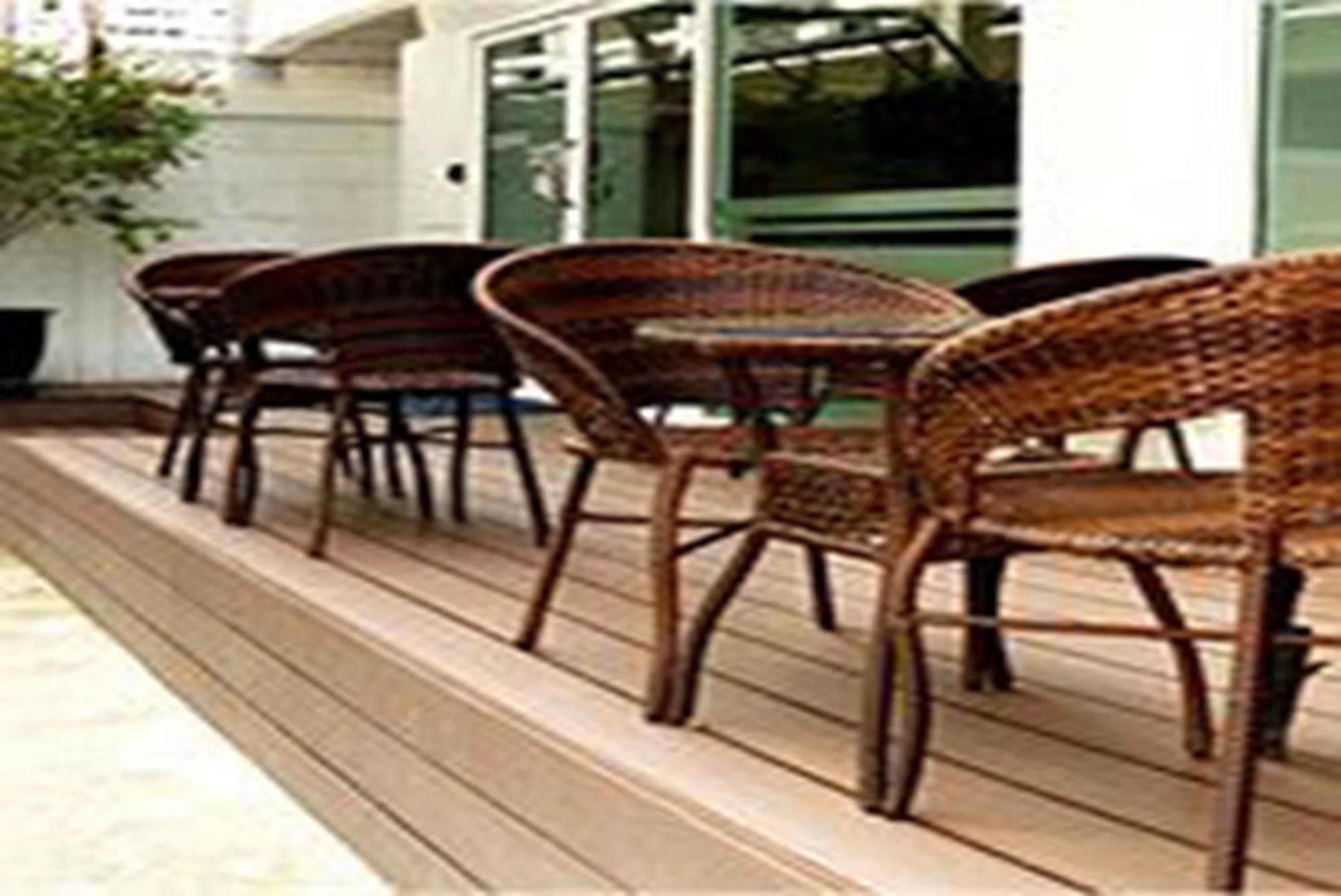 Hotel Nantra Silom Bangkok Exterior foto